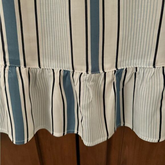 Surf Gypsy Swim Suit Cover Up Womens size Medium Blue and White Stripe - Picture 11 of 11